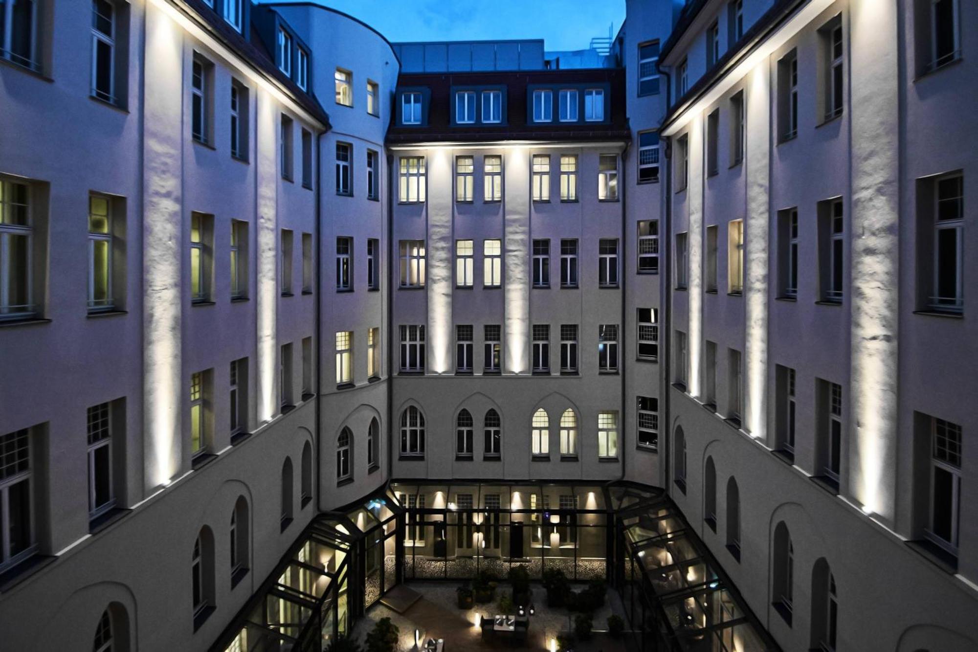Roomers Berlin Steinplatz, Autograph Collection Exterior photo